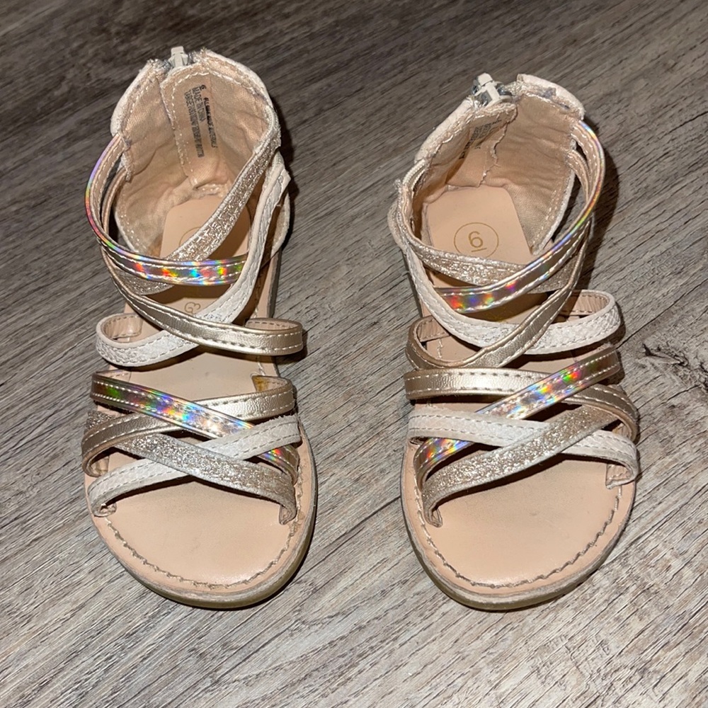 Gold tones and glitter gladiator sandals zip back Cat & jack